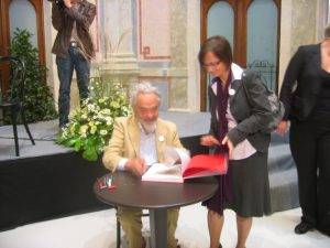 Arnulf Rainer signierte
